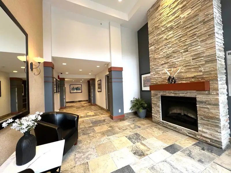 112 2969 WHISPER WAY - photo 4 of 40