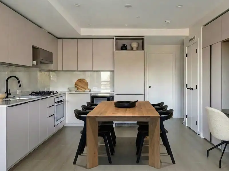 103 2015 ST JOHNS STREET - photo 3 of 15