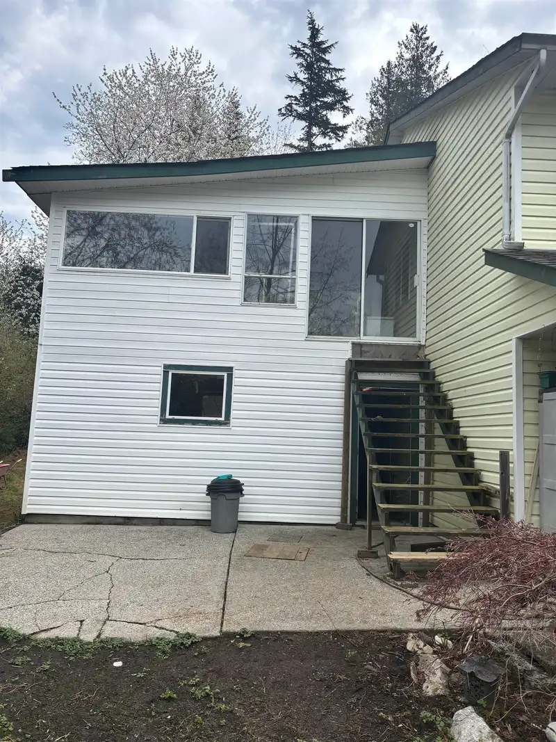 37710 BATT ROAD - photo 2 of 30