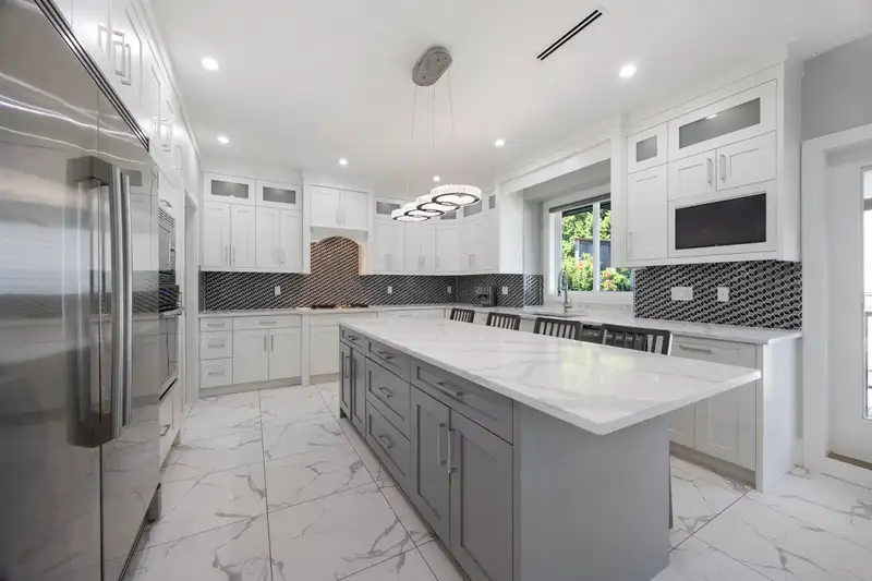 2309 DUBLIN STREET - photo 2 of 37