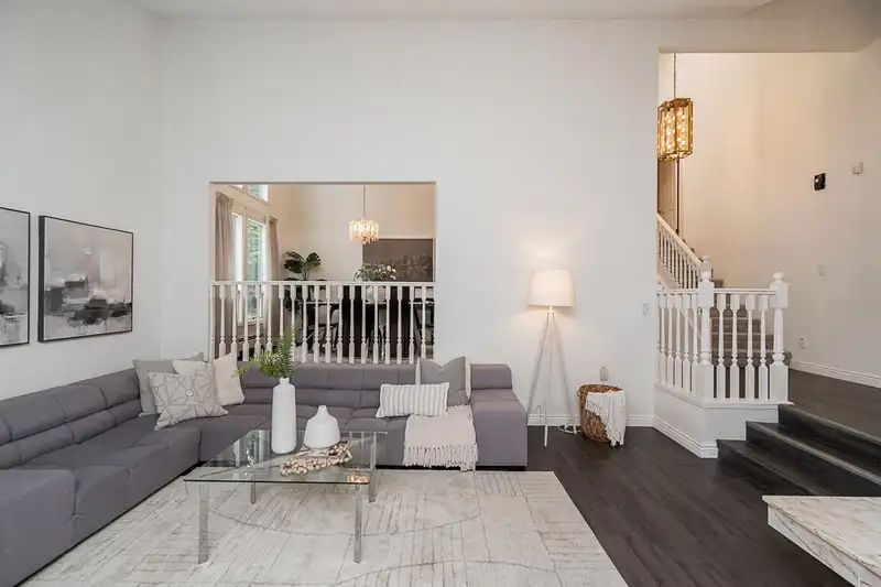 2948 ROSEGLEN COURT - photo 1 of 38