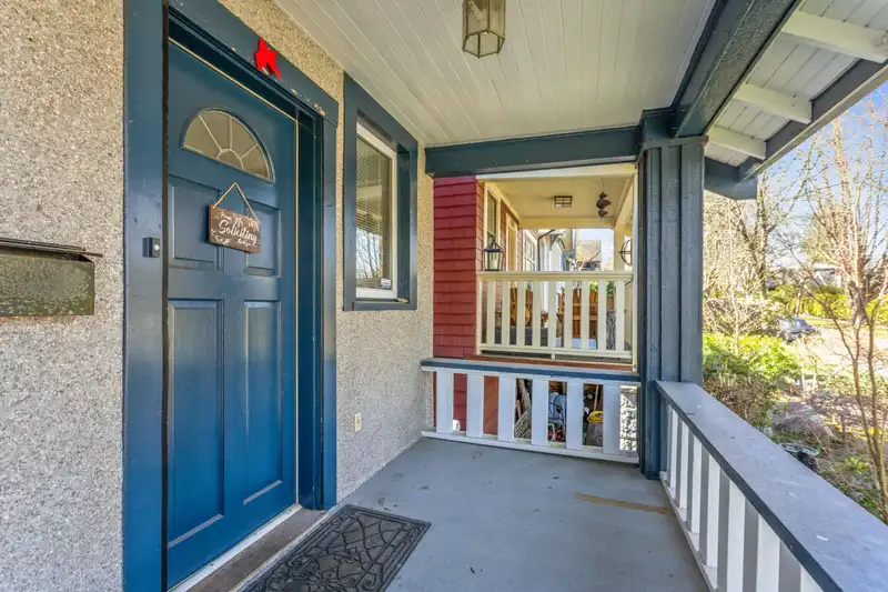 4104 W 14TH AVENUE - photo 2 of 30