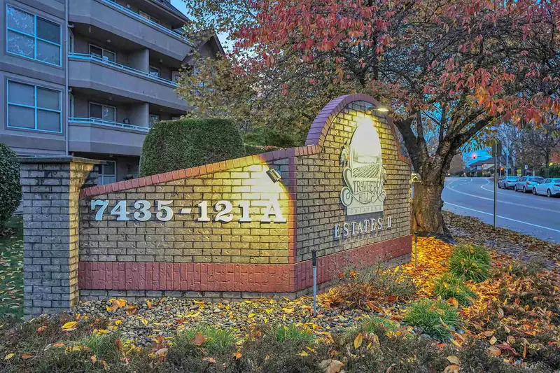 208 7435 121A STREET - photo 1 of 18