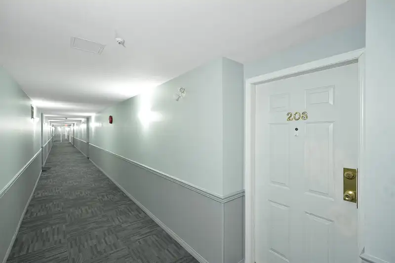208 7435 121A STREET - photo 4 of 18