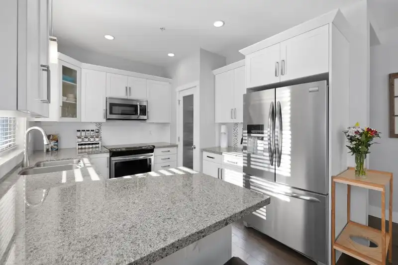 13 35298 MARSHALL ROAD - photo 4 of 37