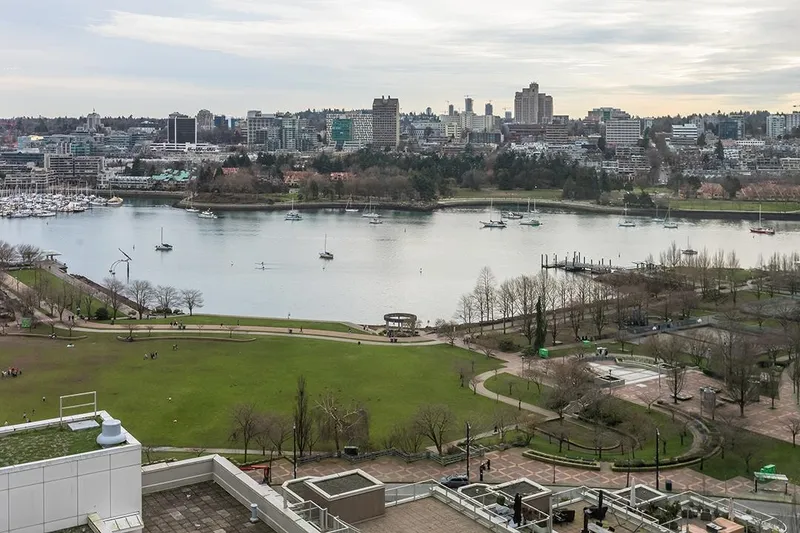 1903 1323 HOMER STREET - photo 3 of 21