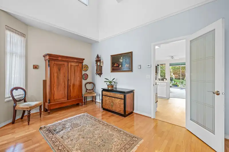 50 2533 152 STREET - photo 2 of 28