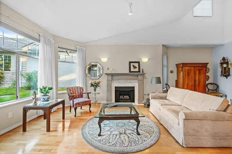 50 2533 152 STREET - photo 3 of 28