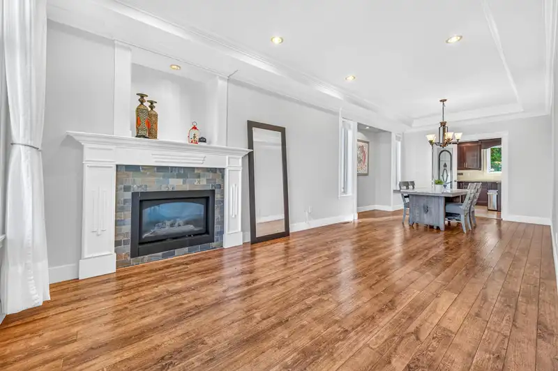 7336 201B STREET - photo 3 of 33