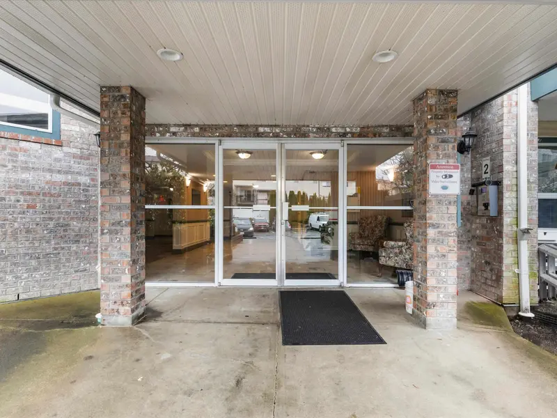 210 27358 32 AVENUE - photo 3 of 25