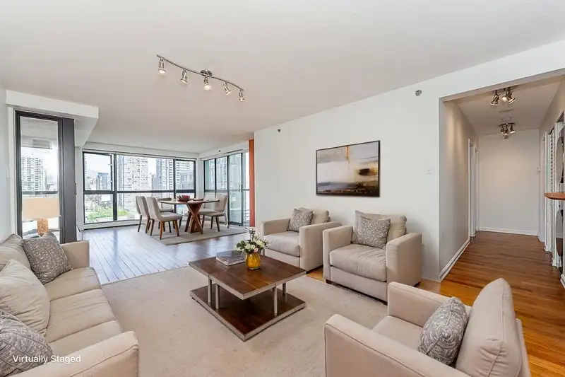 1304 283 DAVIE STREET - photo 1 of 39