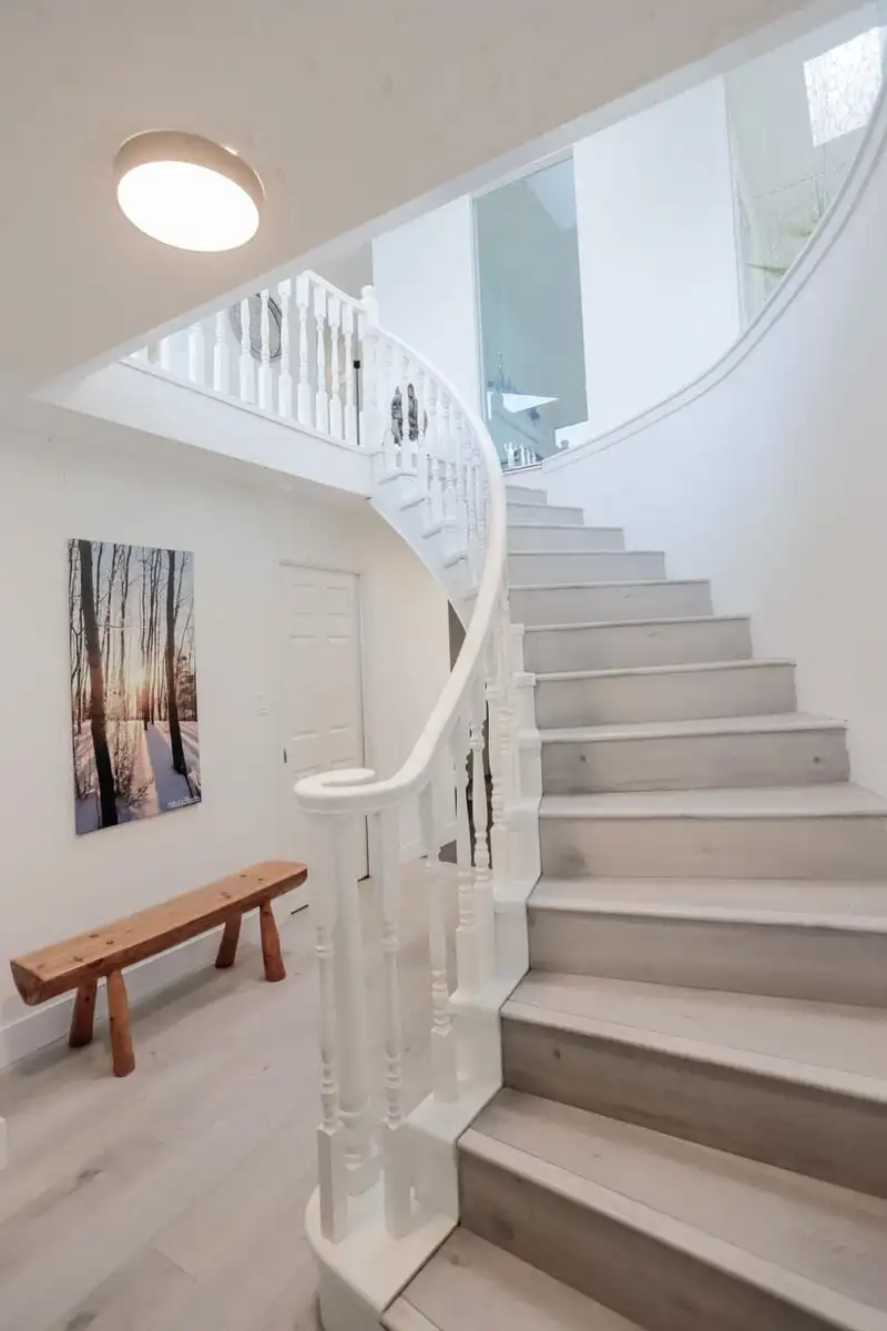 3156 E 43RD AVENUE - photo 4 of 23