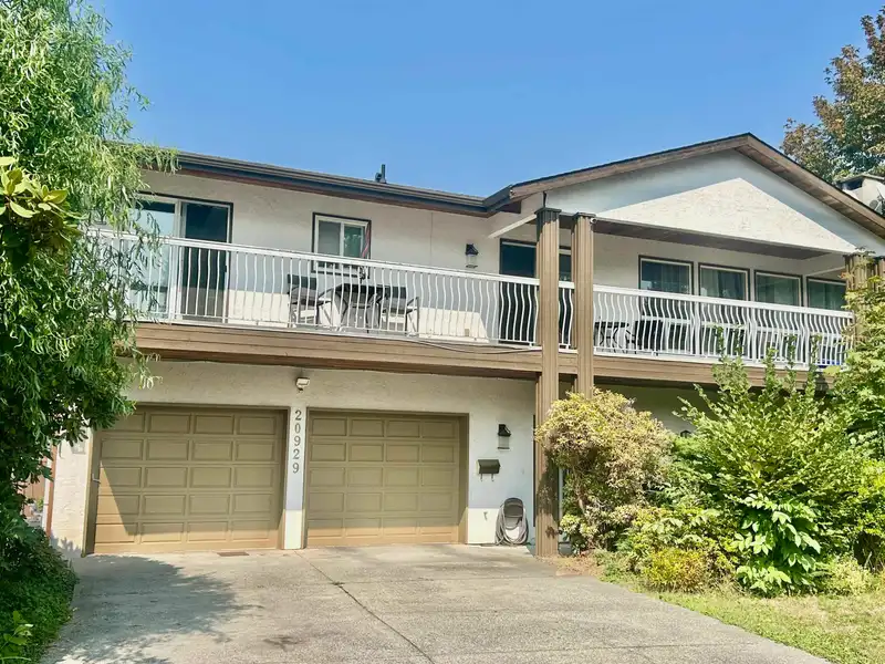 20929 HUNTER PLACE - photo 1 of 24