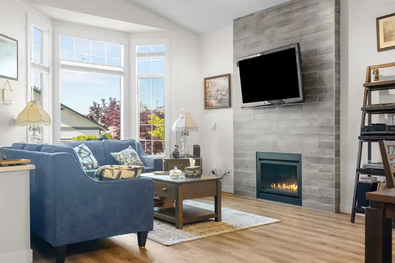 70 9012 WALNUT GROVE DRIVE - photo 3 of 35