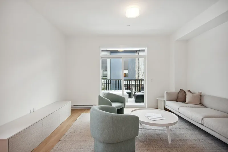 38087 HELM WAY - photo 4 of 25