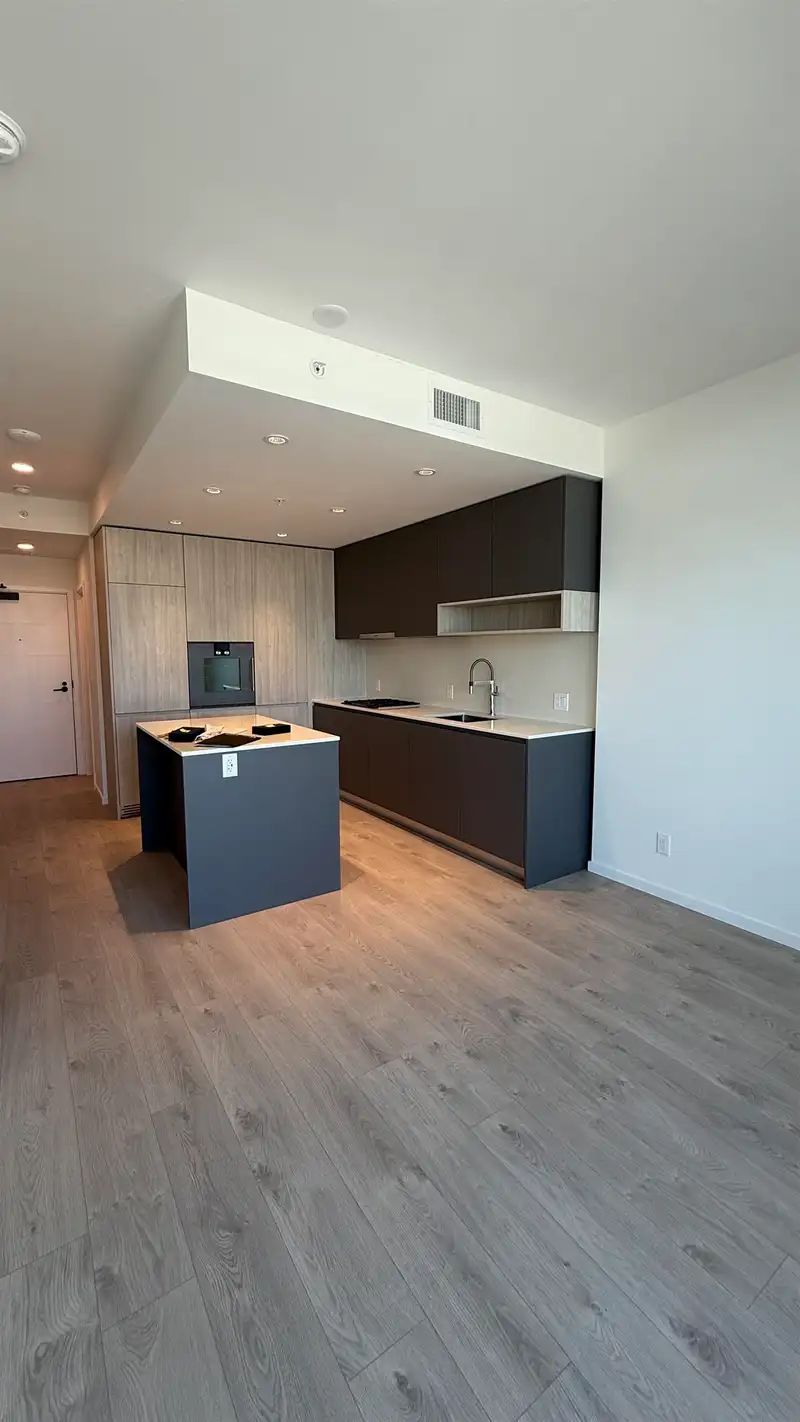 859 6600 MINORU BOULEVARD - photo 2 of 4