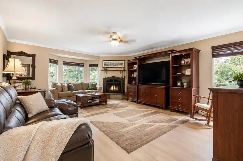 6828 144 STREET - photo 1 of 18