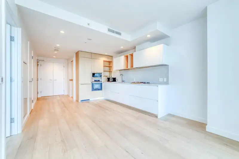 1301 6000 MCKAY AVENUE - photo 4 of 28