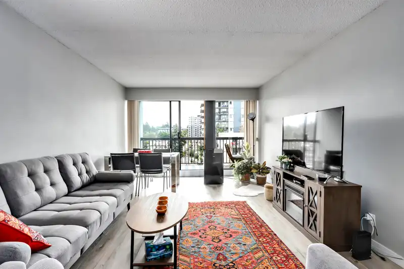 601 1515 EASTERN AVENUE - photo 4 of 22