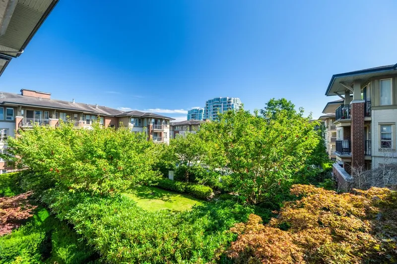 5304 5111 GARDEN CITY ROAD - photo 1 of 25