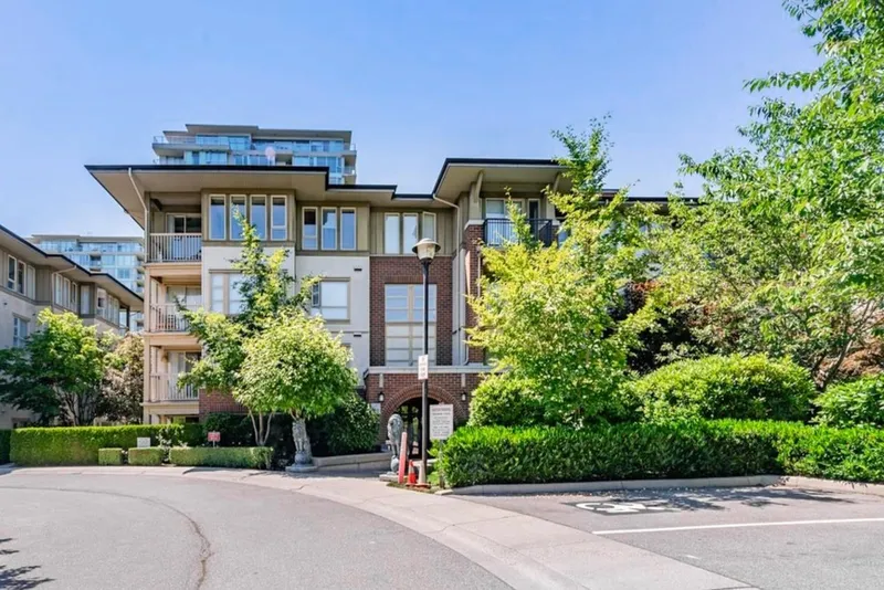 5304 5111 GARDEN CITY ROAD - photo 2 of 25