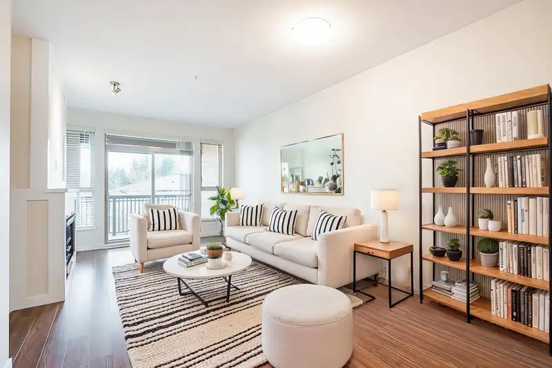 306 1153 KENSAL PLACE - photo 1 of 33
