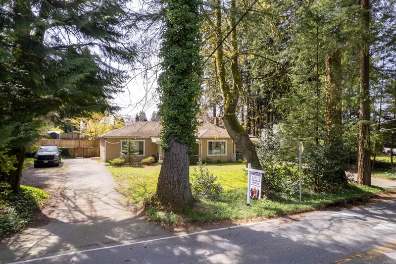 21310 124 AVENUE - photo 4 of 18