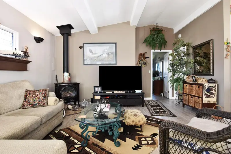 4 9055 SHOOK ROAD - photo 3 of 21