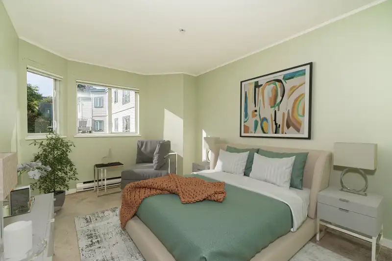 301 2288 LAUREL STREET - photo 4 of 30