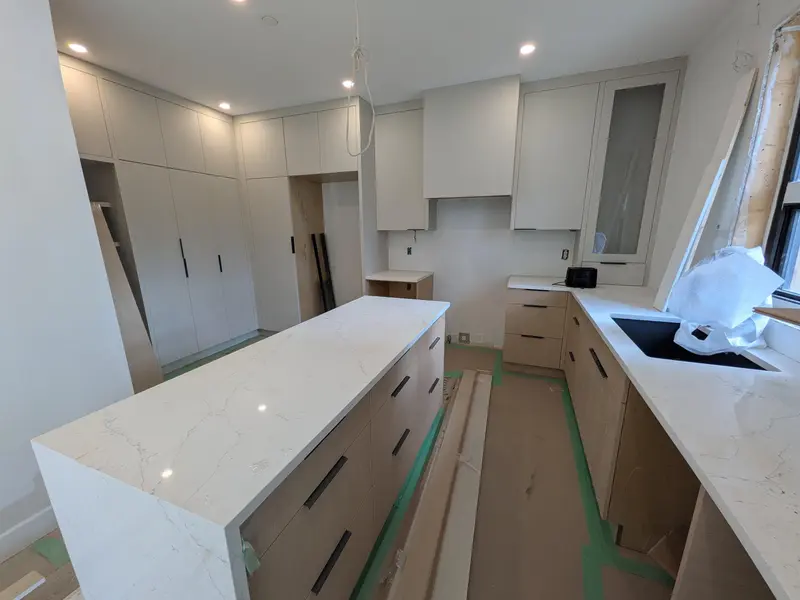 918 E 16TH AVENUE - photo 3 of 10