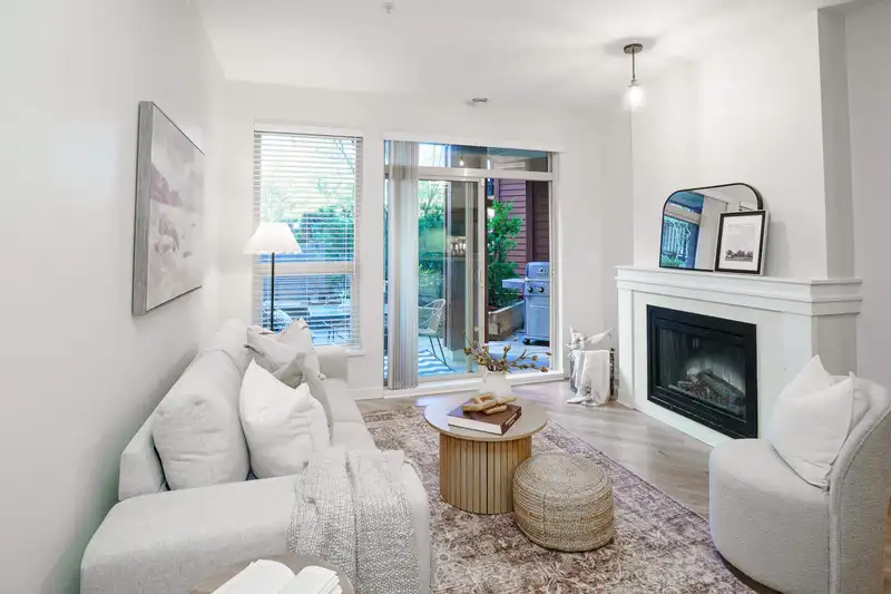 101 1153 KENSAL PLACE - photo 2 of 19