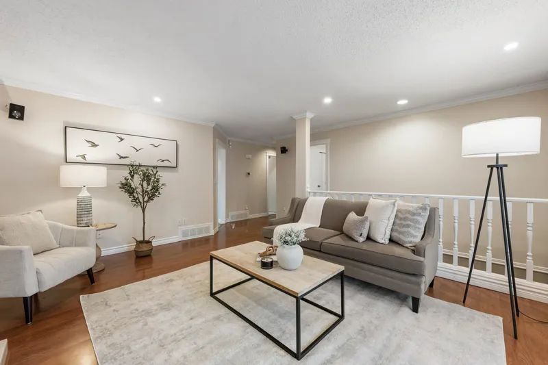 24813 122 AVENUE - photo 2 of 25