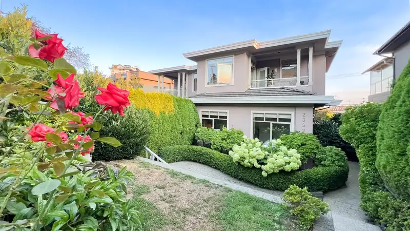 2352 MARINE DRIVE - photo 2 of 35