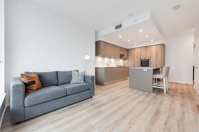 3211 3833 EVERGREEN PLACE - photo 3 of 25