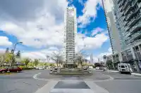 1801 13618 100 AVENUE - thumbnail 2