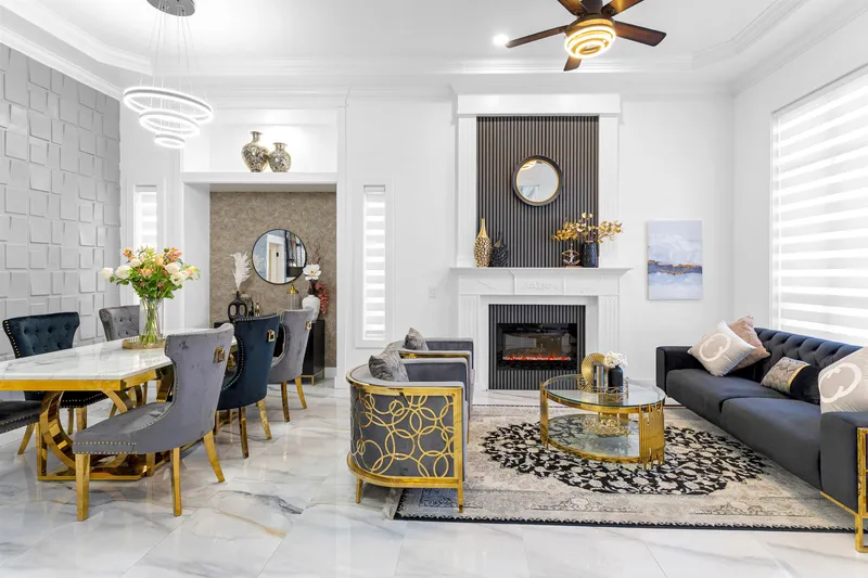 8379 152A STREET - photo 2 of 25