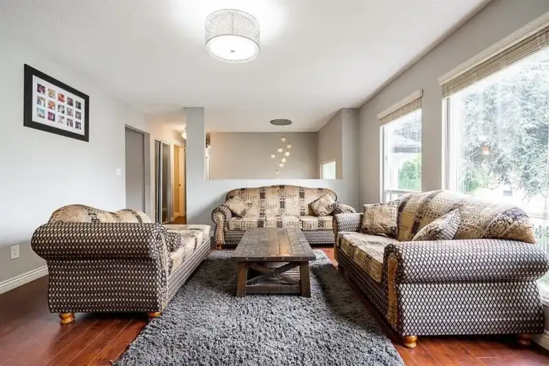 12845 64 AVENUE - photo 1 of 22