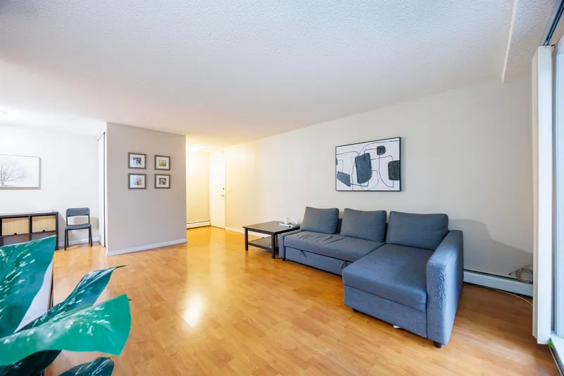 201 7200 LINDSAY ROAD - photo 4 of 18