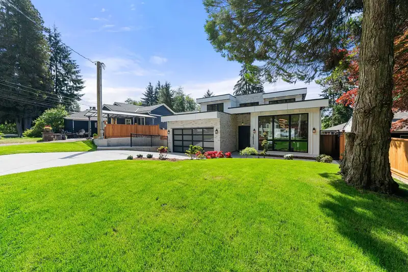 1511 BURRILL AVENUE - photo 3 of 39