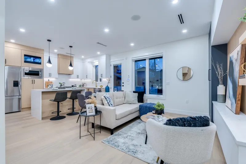 1 5459 RHODES STREET - photo 2 of 25