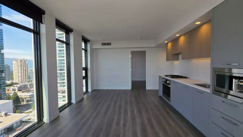 2202 6608 SUSSEX AVENUE - photo 3 of 12