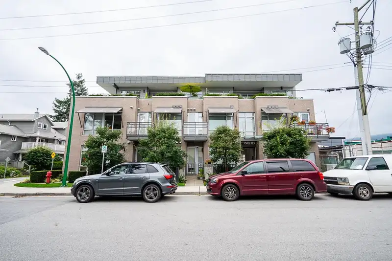 101 1591 BOWSER AVENUE - photo 1 of 37