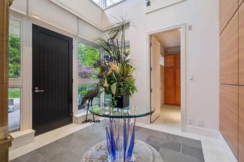 PH2 2245 TWIN CREEK PLACE - photo 2 of 34