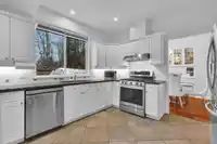 7450 147 STREET - thumbnail 10