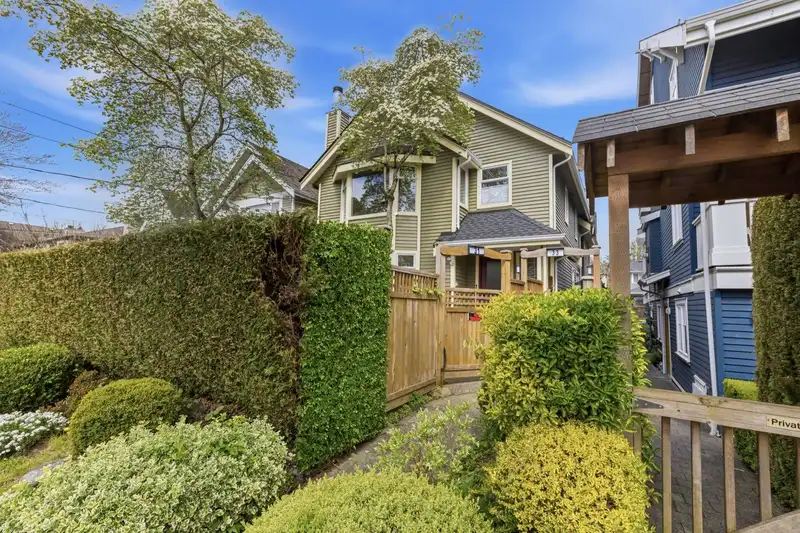 31 W 15TH AVENUE - photo 2 of 32