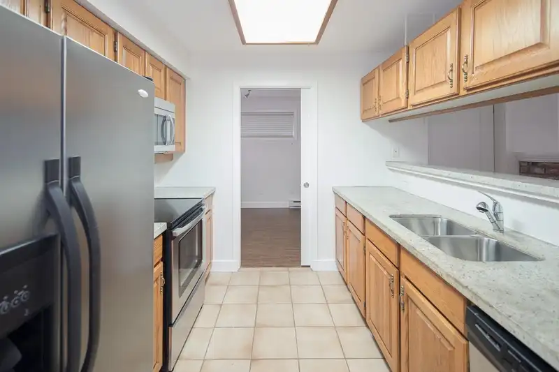 27 3980 CANADA WAY - photo 1 of 40