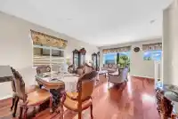 6 320 DECAIRE STREET - thumbnail 5