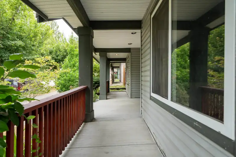 10916 240 STREET - photo 2 of 31
