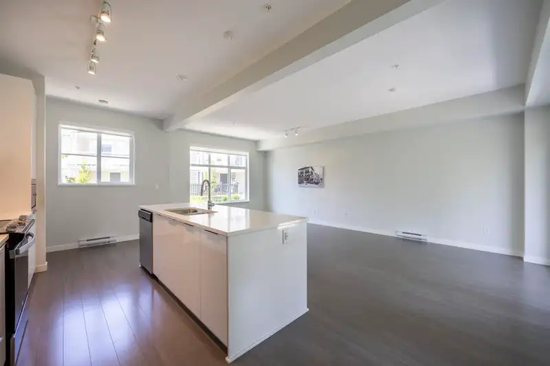 1017 11280 PAZARENA PLACE - photo 3 of 27