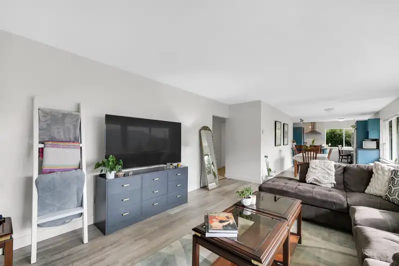 38273 VIEW PLACE - photo 4 of 40
